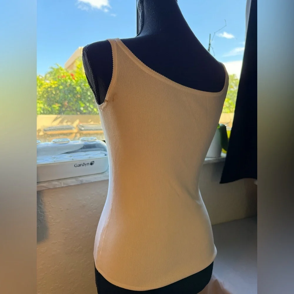Embellished White Tank Top - Picture 4 of 11